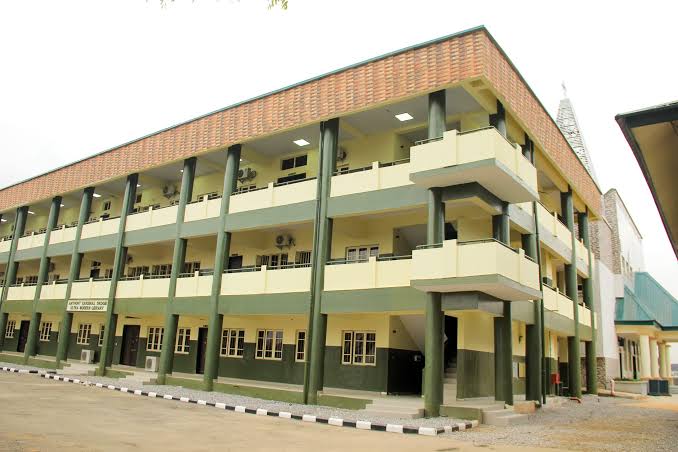 Schools - Maryland, Lagos