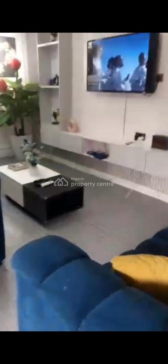 2 Bedrooms Flat, Oregunwa Street, Oregun, Ikeja, Lagos, Flat / Apartment Short Let