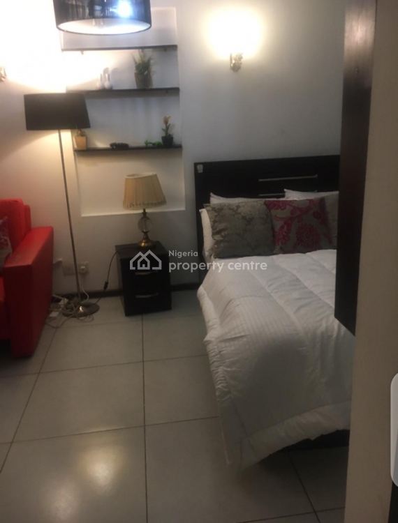 Self Contained, 24 Hours Light, Shoprite Cicle Mall Road, Lekki, Lagos, Self Contain (single Rooms) Short Let