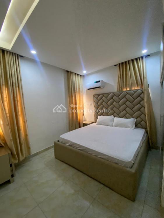 Luxury 4 Bedroom Apartment with Quality Interior, Lekki, Lagos, Flat / Apartment Short Let