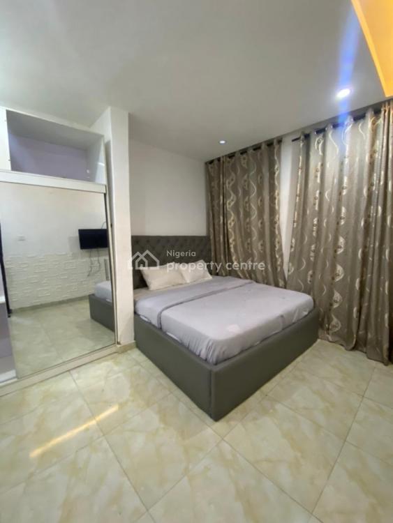 Luxury 4 Bedroom Apartment with Quality Interior, Lekki, Lagos, Flat / Apartment Short Let