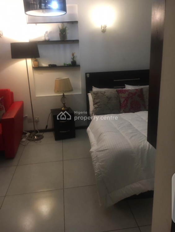 Self Contained, Shoprite Road, Jakande, Lekki, Lagos, Flat / Apartment Short Let