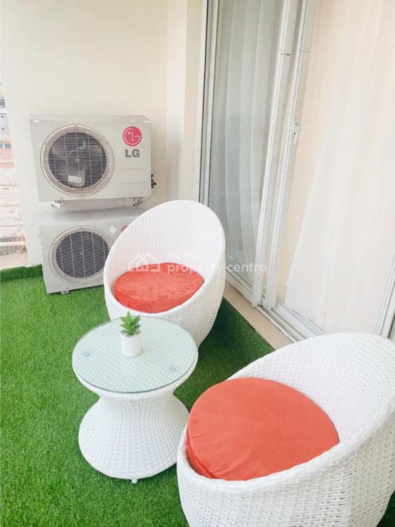 a Superb Luxury 4 Bedroom Apartment with Excellent Wi-fi and Netflix, Ikate, Lekki, Lagos, Flat / Apartment Short Let