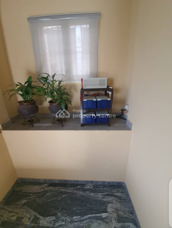 Serviced Self Contained with Clean Water, House Security &24 Hours Light, Lekki Phase 1, Lekki, Lagos, Self Contain (single Rooms) Short Let