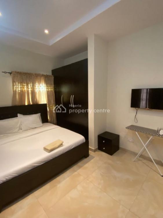 Furnished 2 Bedrooms Apartment with Quality Interior, Lekki, Lagos, Flat / Apartment Short Let