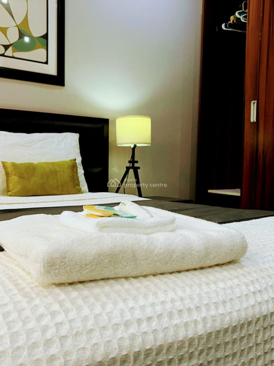 Luxury Three Bedrooms Apartment, Cooper Road, Old Ikoyi, Ikoyi, Lagos, Flat / Apartment Short Let