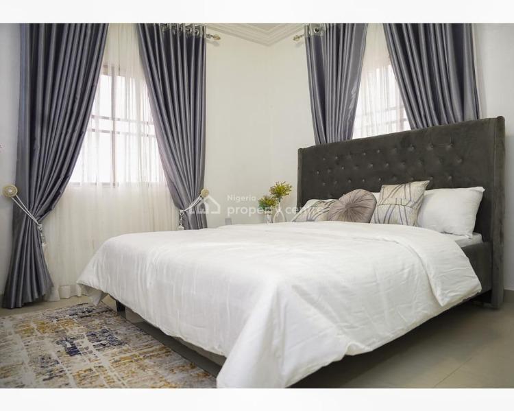 Luxury 3 Bedrooms with Table Tennis, Mende, Maryland, Lagos, Flat / Apartment Short Let