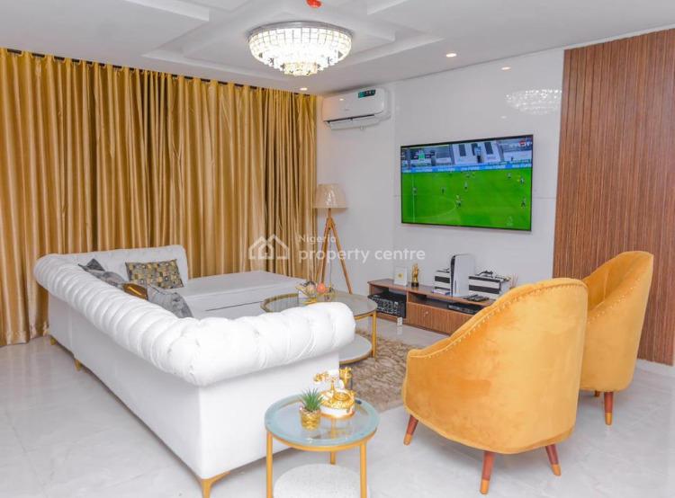 3 Bedrooms Flat, Ikate, Lekki Phase 1, Lekki, Lagos, Flat / Apartment Short Let