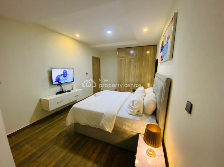 2 Bedroom Apartment, Lekki Phase 1, Lekki, Lagos, Flat / Apartment Short Let