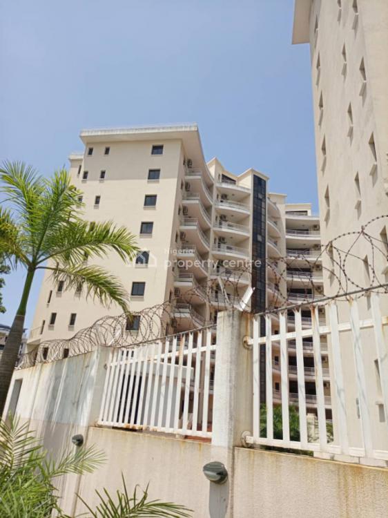 For Sale 10floors Highrise Buildings, Olu Hollow Way, Ikoyi, Lagos 4 Beds, 4 Baths (Ref