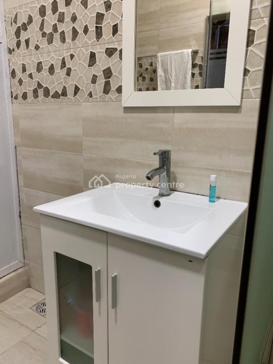 Lovely and Spacious 1 Bedroom Serviced Apartment, Chevron Drive, Lekki, Lagos, Self Contain (single Rooms) Short Let