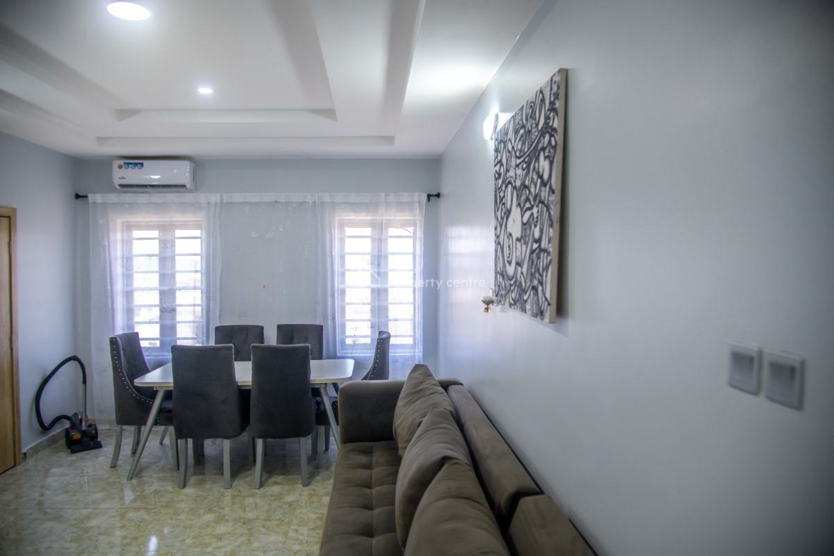 Entire Minimaslist 2 Bedroom Flat with Comfort Amenities, Ikota Villa, Ikota, Lekki, Lagos, Flat / Apartment Short Let