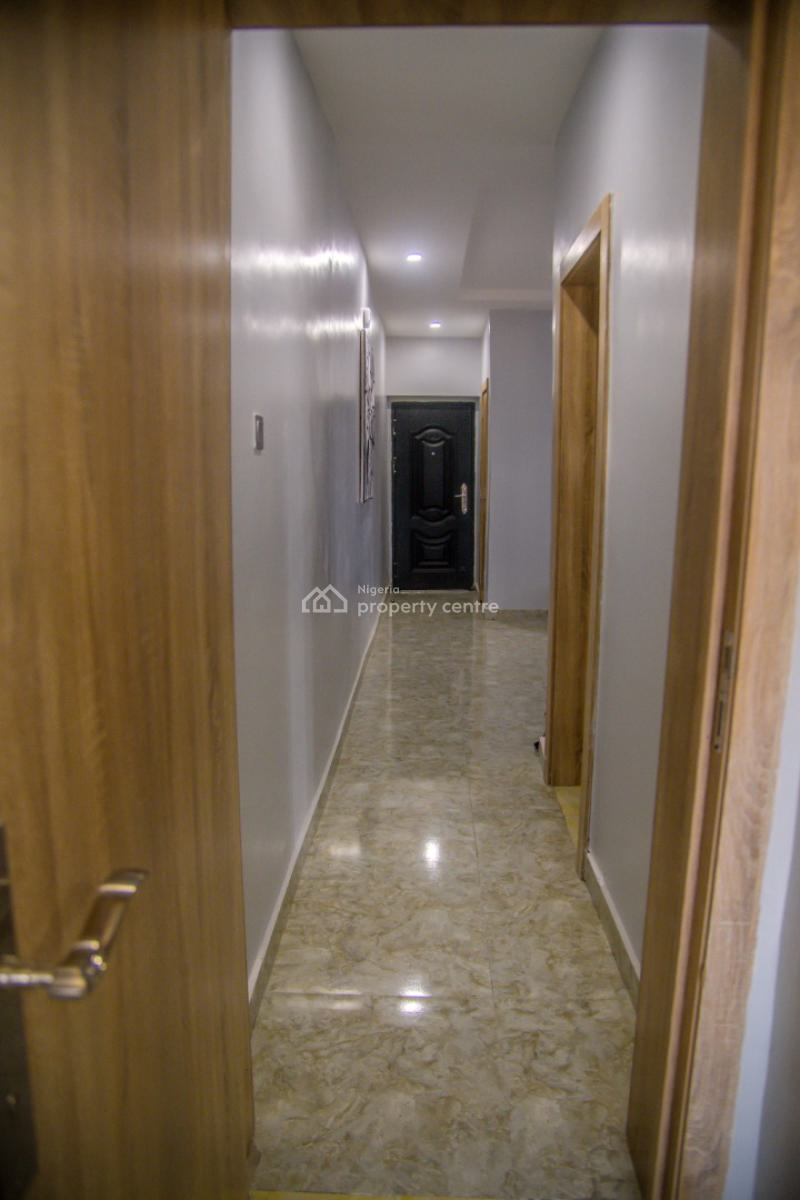 Entire Minimaslist 2 Bedroom Flat with Comfort Amenities, Ikota Villa, Ikota, Lekki, Lagos, Flat / Apartment Short Let