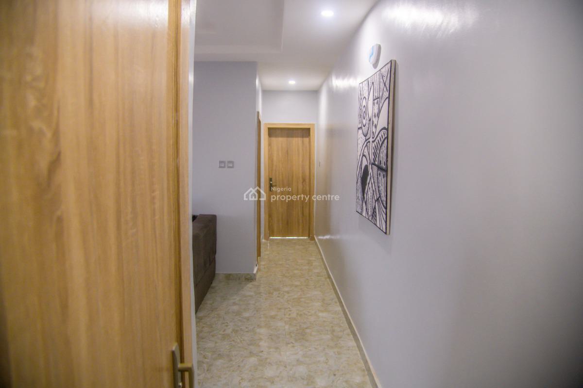 Entire Minimaslist 2 Bedroom Flat with Comfort Amenities, Ikota Villa, Ikota, Lekki, Lagos, Flat / Apartment Short Let