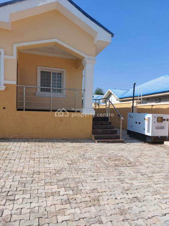 Luxury Rooms for Short Stay, 92, Romford Street, Suncity Estate, Galadimawa, Abuja, House Short Let