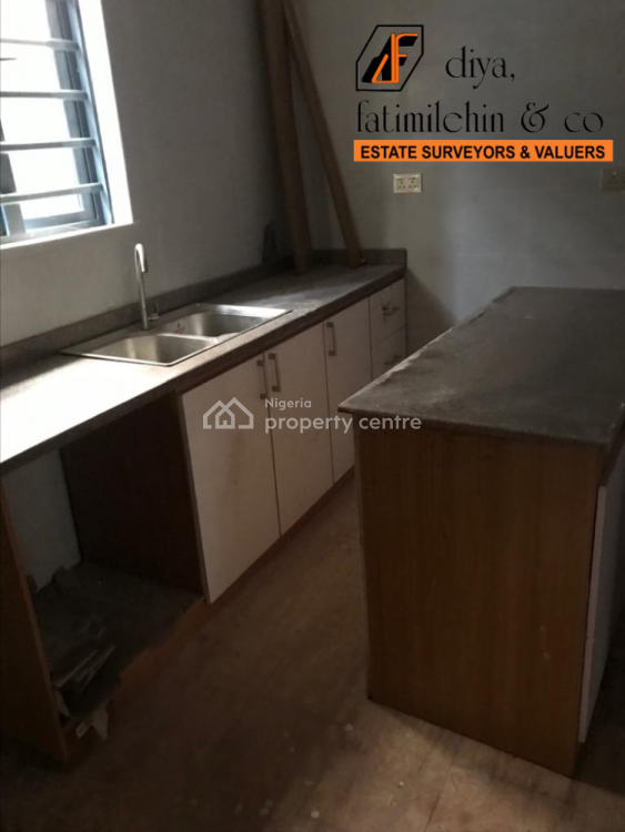 For Rent 4 Bedroom Duplex Available, Unilag Estate, GRA Phase 1