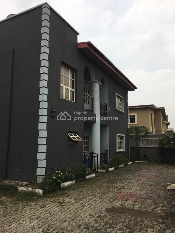For Sale 2 Wings Of Duplexes On 1000 Sqm Of Land, Cmd Road, GRA Phase