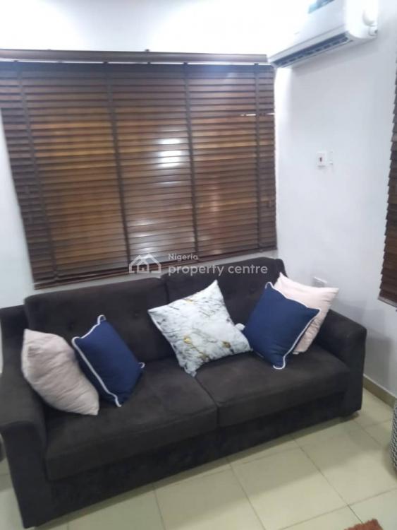 Fully Furnished 2 Bedroom Flat, Omole Phase 2, Ikeja, Lagos, Flat / Apartment Short Let