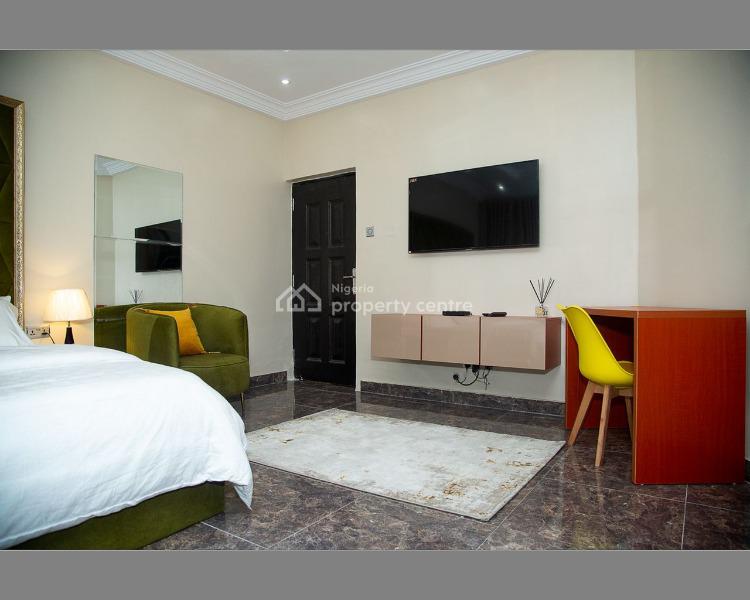 One Bedroom Studio Apartment, Off Freedom Way, Lekki Phase 1, Lekki, Lagos, Flat / Apartment Short Let