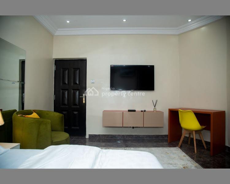 One Bedroom Studio Apartment, Off Freedom Way, Lekki Phase 1, Lekki, Lagos, Flat / Apartment Short Let