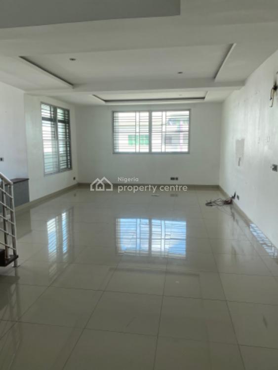 For Rent Luxury 4 Bedrooms Richmond Gate Estate, Lekki