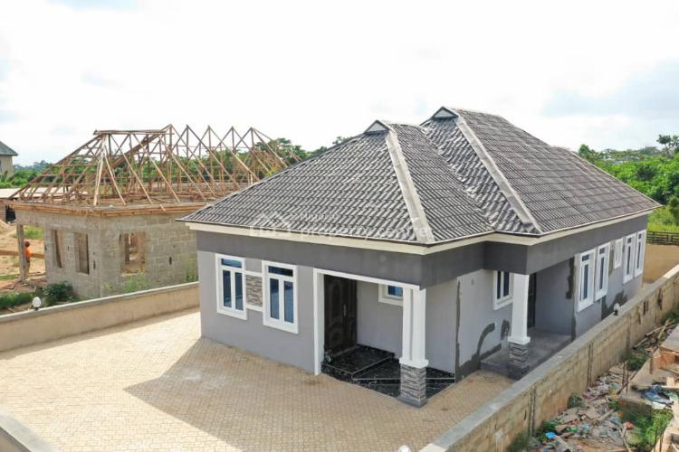 For Sale 3 Bedroom Fully Detached Bungalow, Mowe Ofada, Ogun 3 Beds