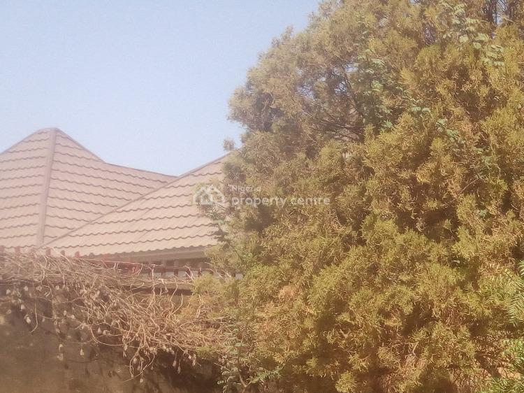 For Sale Luxury Six Bedroom Bungalow With Two Rooms, Libya Road