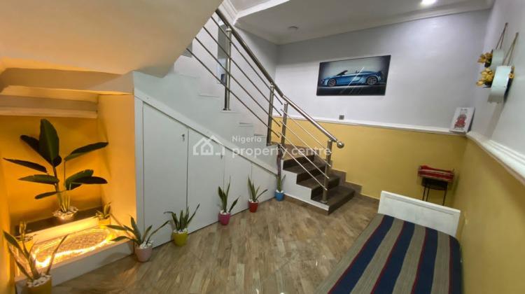 Comfortable 4  Bedrooms, Freedom Way, Lekki Phase 1, Lekki, Lagos, Terraced Duplex Short Let