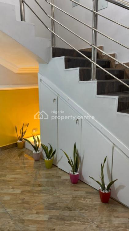 Comfortable 4  Bedrooms, Freedom Way, Lekki Phase 1, Lekki, Lagos, Terraced Duplex Short Let