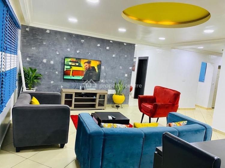 3 Bedroom Apartment, Lekki Phase 1, Lekki, Lagos, Flat / Apartment Short Let