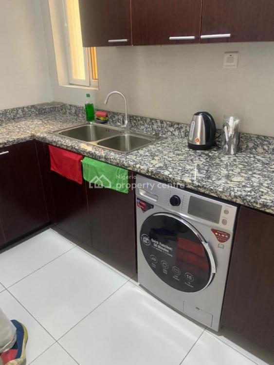 2 Bedroom Fully Serviced Apartment, Lekki Phase 1, Lekki, Lagos, Flat / Apartment Short Let