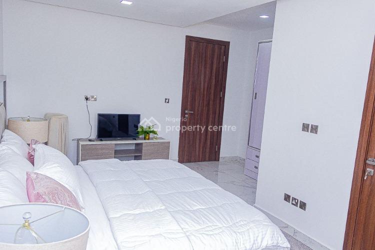 Luxury 2 Bedrooms Waterfront Apartment with Pool, Banana Island, Ikoyi, Lagos, Flat / Apartment Short Let