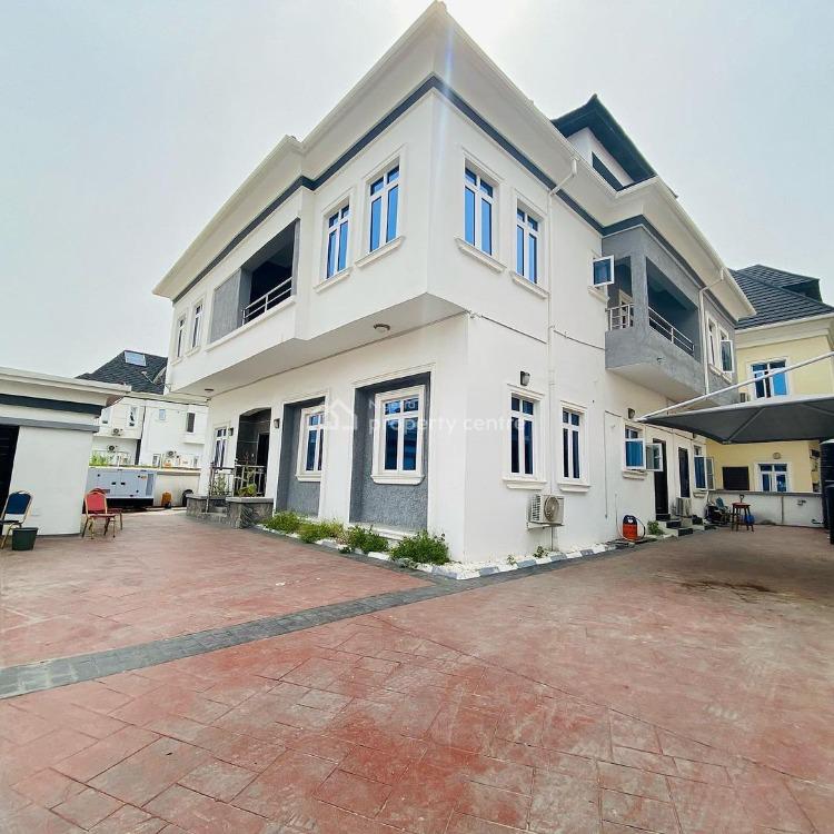 For Sale Luxurious 6 Bedroom Detached Duplex, Chevron Drive, Lekki