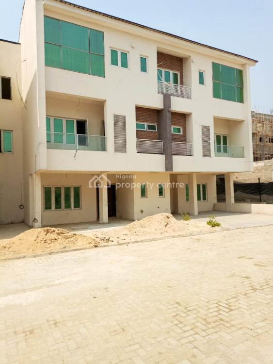 For Sale 2 Bedroom With Bq, Ikate Elegushi, Lekki, Lagos 2 Beds, 3