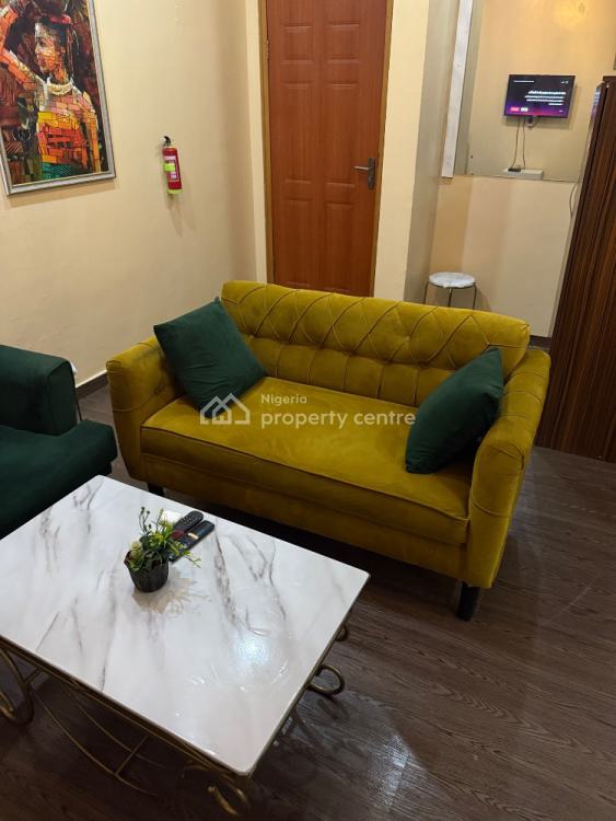 Lovely Cosy Studio Apartment with 24 Hours Light, Smart Tv and Wi-fi I, Awkuzu Street, Lekki Phase 1, Lekki, Lagos, Self Contain (single Rooms) Short Let