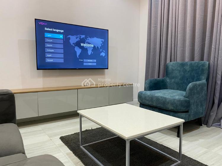 Cozy  2 Bedroom Apartment, Beside Richmond Estate Gate 2, Lekki, Lagos, Flat / Apartment Short Let