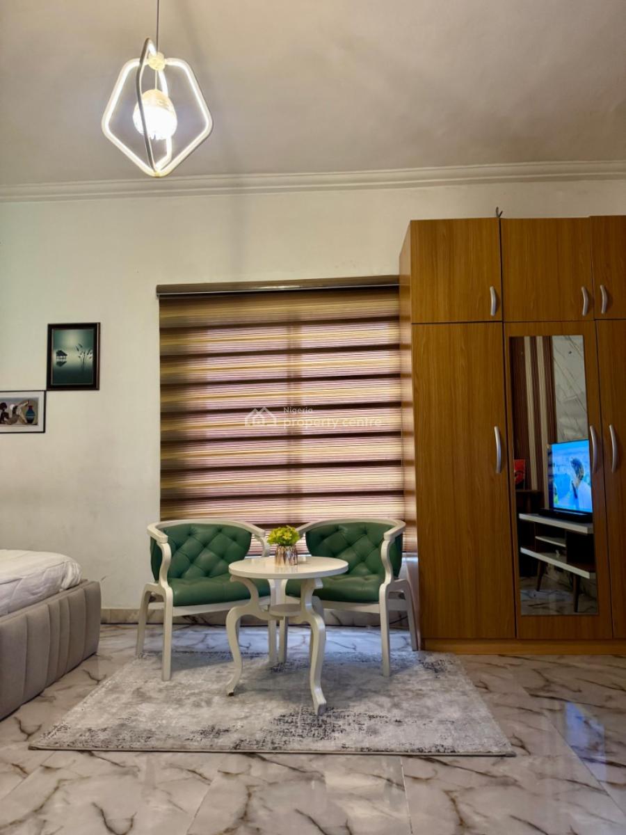 Spacious Lovely 2 Bedroom Apartment with Free Wifi, Mercedes-benz Street, Ikate, Lekki, Lagos, Flat / Apartment Short Let