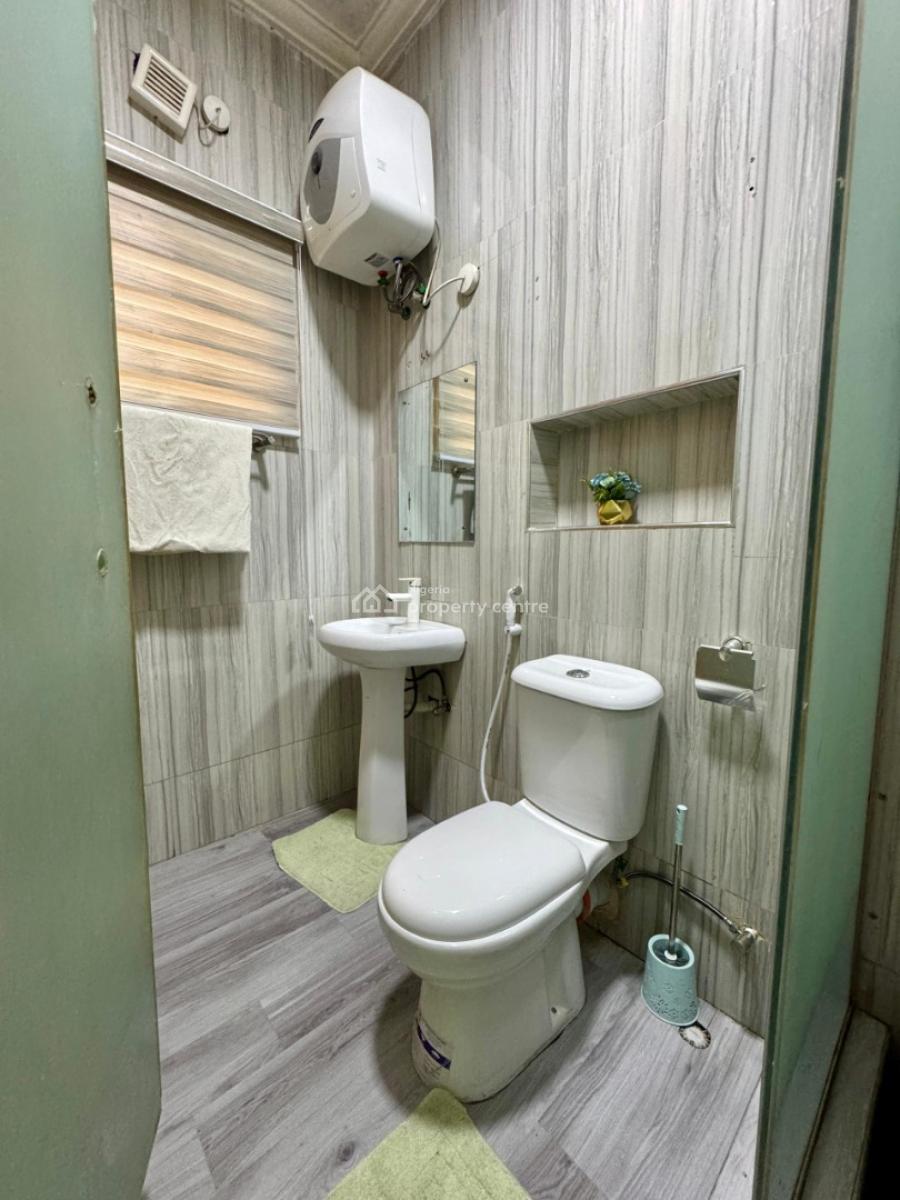 Spacious Lovely 2 Bedroom Apartment with Free Wifi, Mercedes-benz Street, Ikate, Lekki, Lagos, Flat / Apartment Short Let