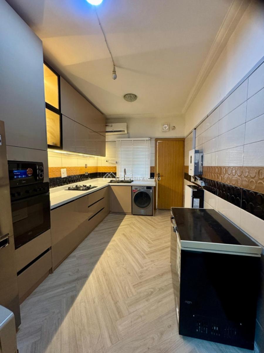 Spacious Lovely 2 Bedroom Apartment with Free Wifi, Mercedes-benz Street, Ikate, Lekki, Lagos, Flat / Apartment Short Let