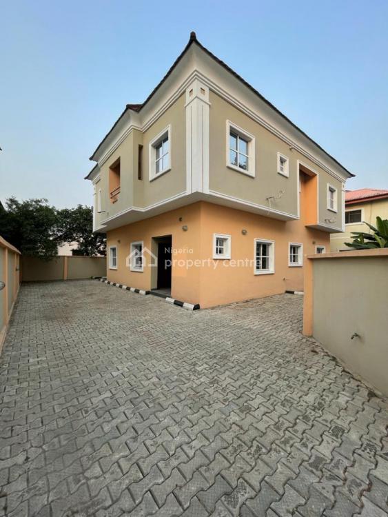 For Sale 5 Bedrooms Detached Duplex With Bq, Crown Estate, Lekki
