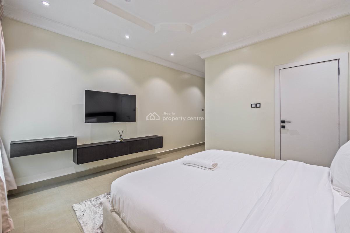 Luxury 3 Bedroom Apartment with Great Facilities, 9b Gbenga Ashafa, Parkview Estate, Ikoyi, Lagos, Flat / Apartment Short Let