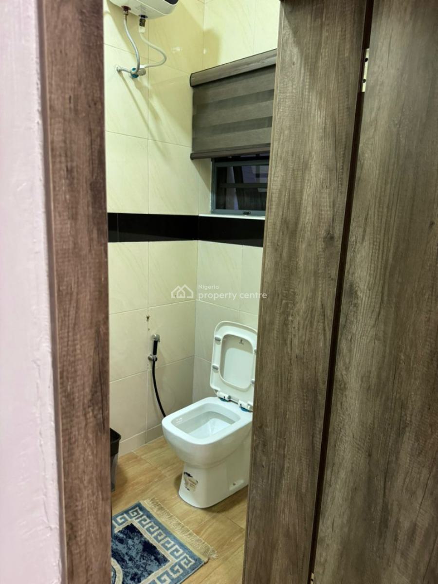 Exquisite Three/two Bedrooms Apartment, All Ensuite, Ismail Estate, Idiroko, Maryland, Lagos, Flat / Apartment Short Let
