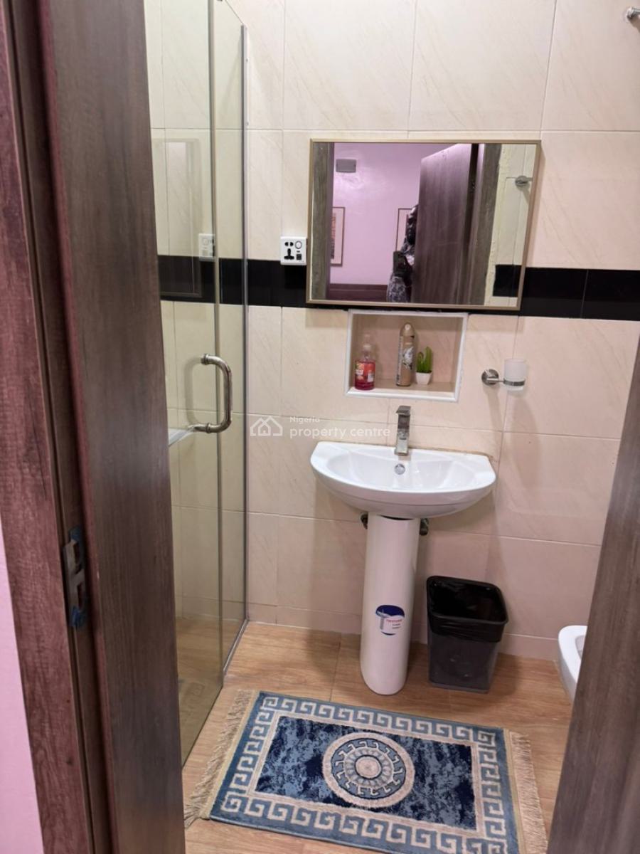 Exquisite Three/two Bedrooms Apartment, All Ensuite, Ismail Estate, Idiroko, Maryland, Lagos, Flat / Apartment Short Let