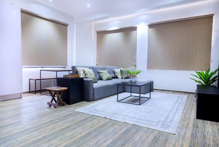 3 Bedrooms Apartment, No.1, Scandic Court Estate, Our Daily Manna Close, Chisco Bus Stop, Ik, Ikate Elegushi, Lekki, Lagos, Flat / Apartment Short Let