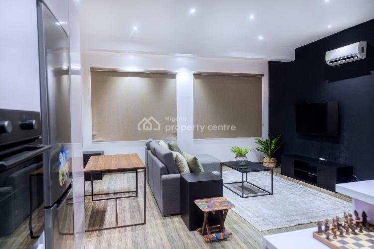 3 Bedrooms Apartment, No.1, Scandic Court Estate, Our Daily Manna Close, Chisco Bus Stop, Ik, Ikate Elegushi, Lekki, Lagos, Flat / Apartment Short Let