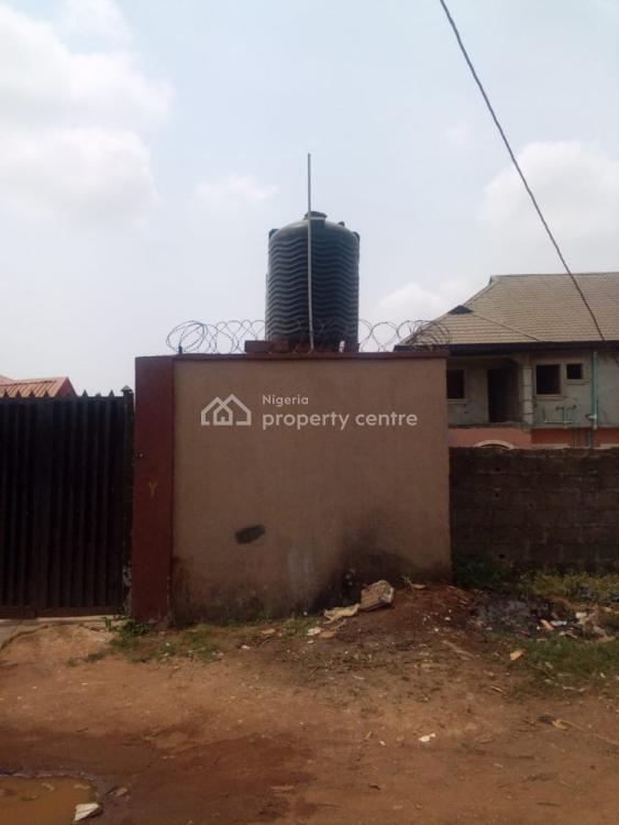 For Sale Detached Bungalow, Igbogbo, Ikorodu, Lagos 6 Beds, 6 Baths