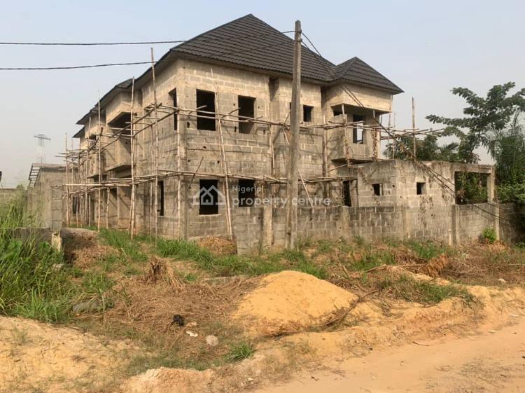 For Sale House, Ebute, Ikorodu, Lagos 2 Beds, 2 Baths