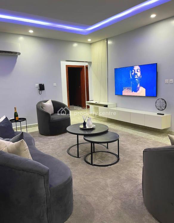 Luxurious 2 Bedrooms Apartment, Garki, Abuja, Flat / Apartment Short Let