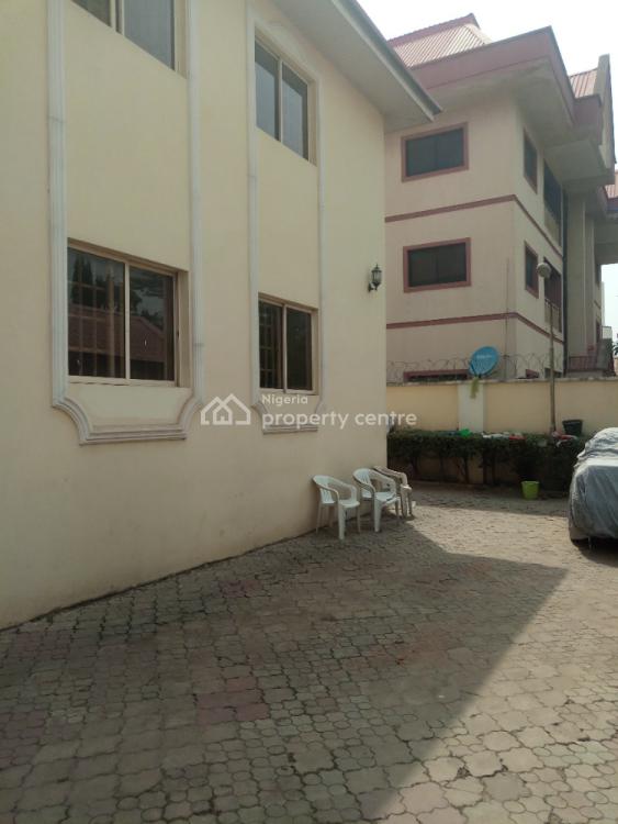 For Rent Serviced 3 Bedroom Flat, Utako, Abuja 3 Beds, 3 Baths