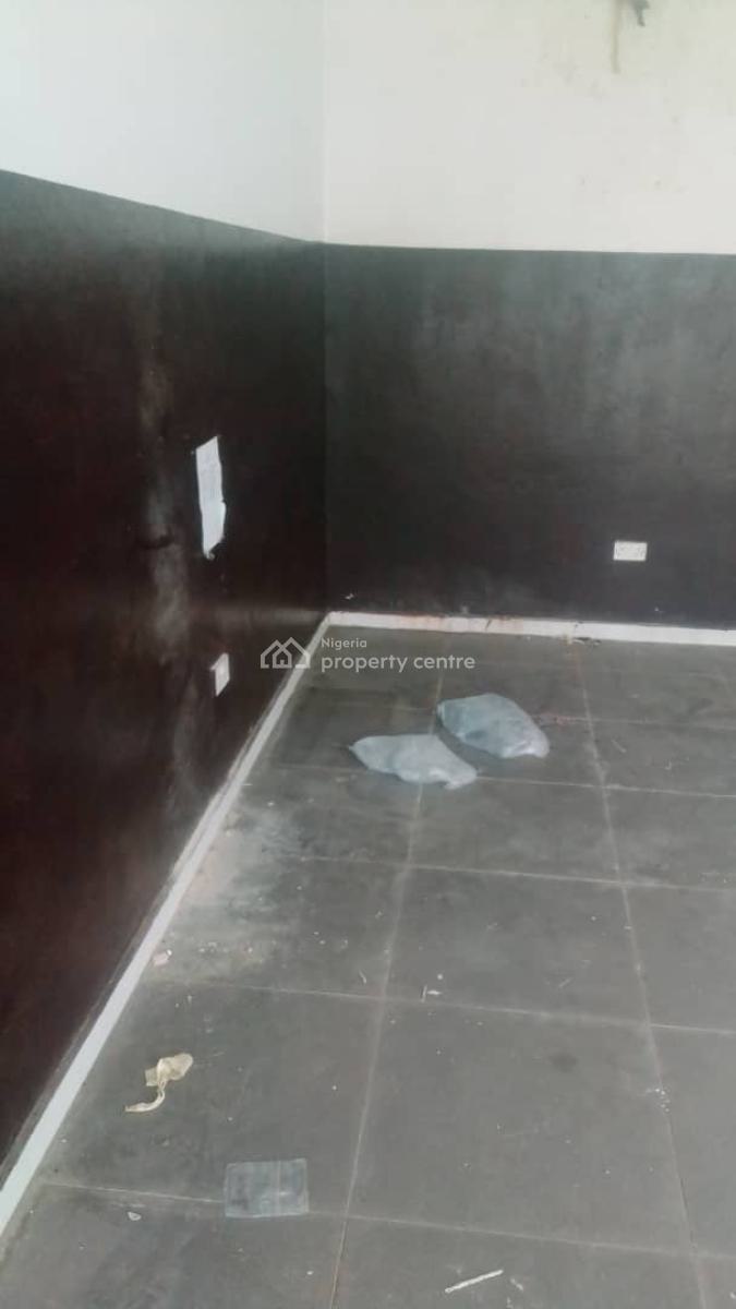 Shop and Office Space, Oba Sekumade Road, Ogolonto, Agric, Ikorodu, Lagos, Shop for Rent
